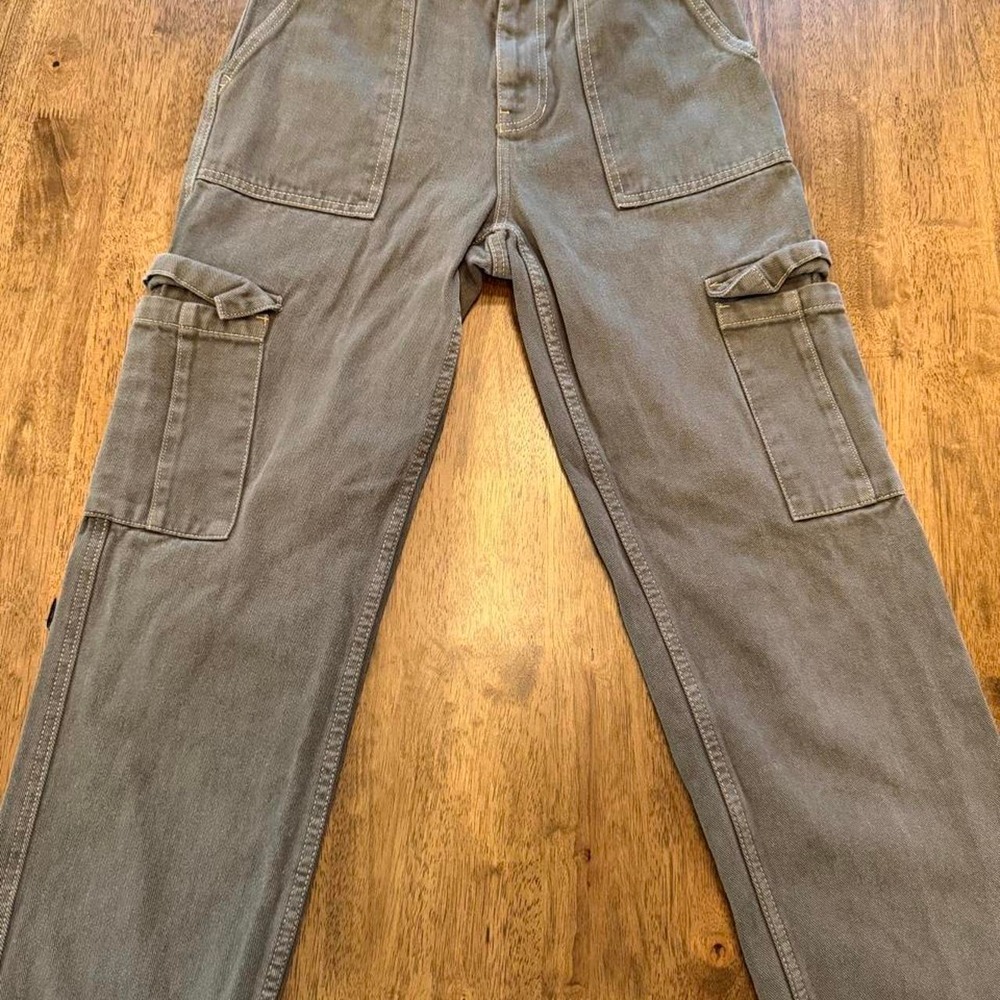 PacSun brown cargo pants  size small